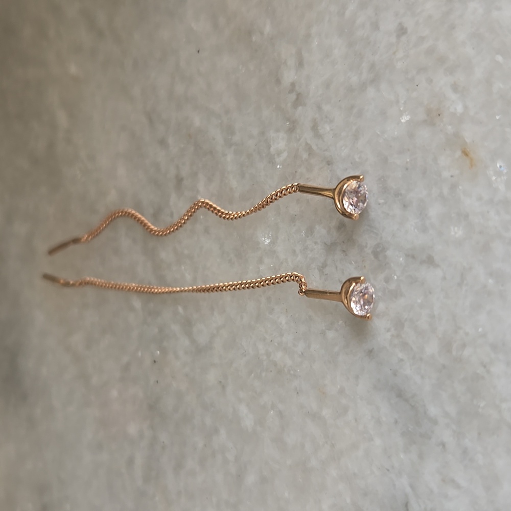 Minimalist Gold Threader Drops - Picture 2 of 6